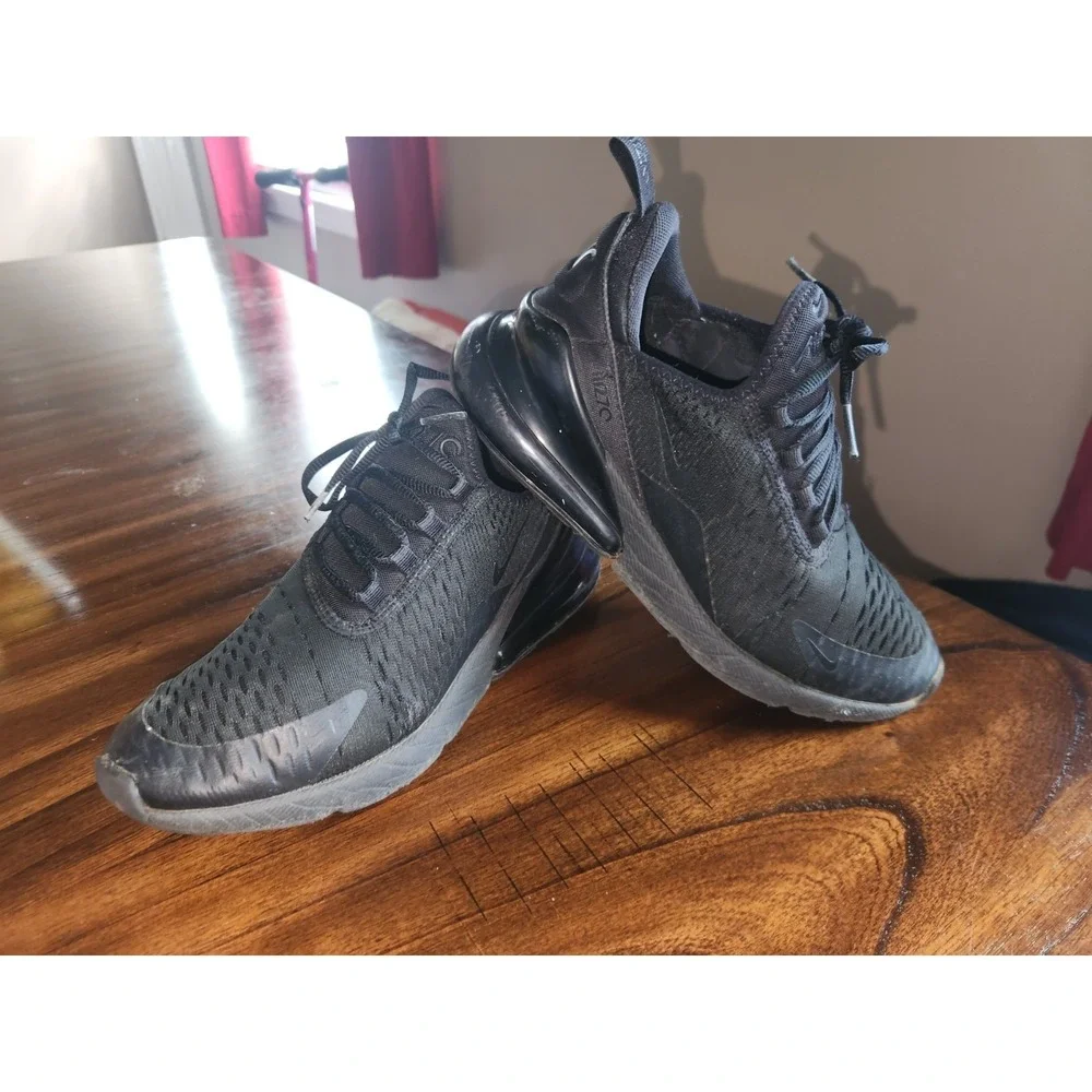 Size 5.5 (GS) - Nike Air Max 270 Low Triple Black